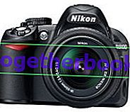 Nikon D3100-