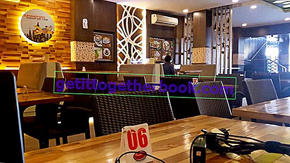 Луксозно интернет кафе Jogja